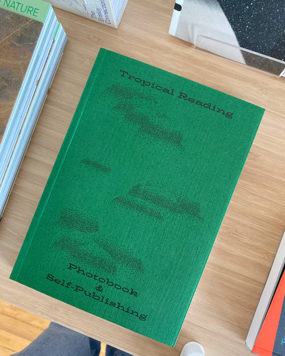 TROPICAL READING PHOTOBOOK & SELF-PUBLISHING