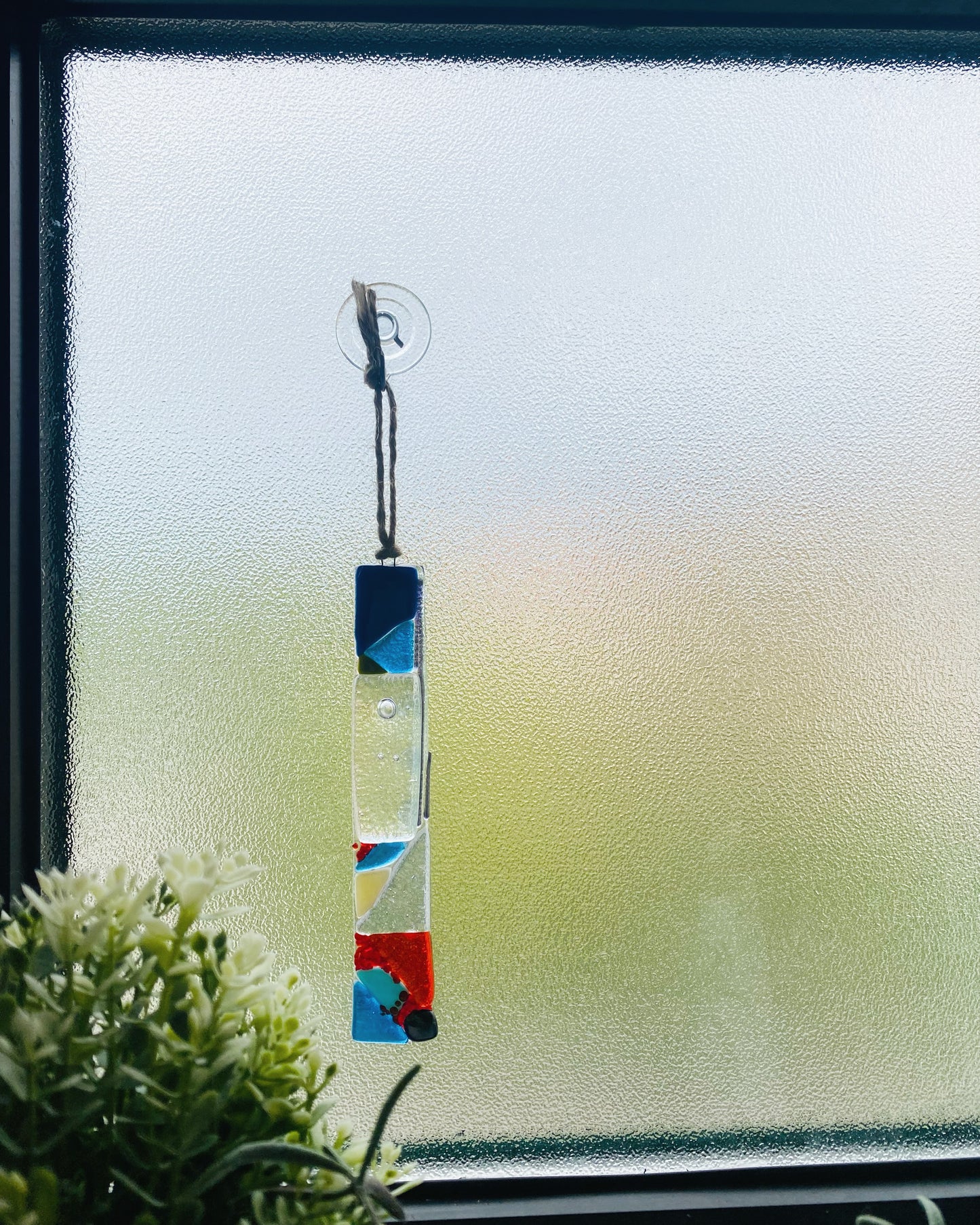 SCRAP GLASS SUNCATCHER